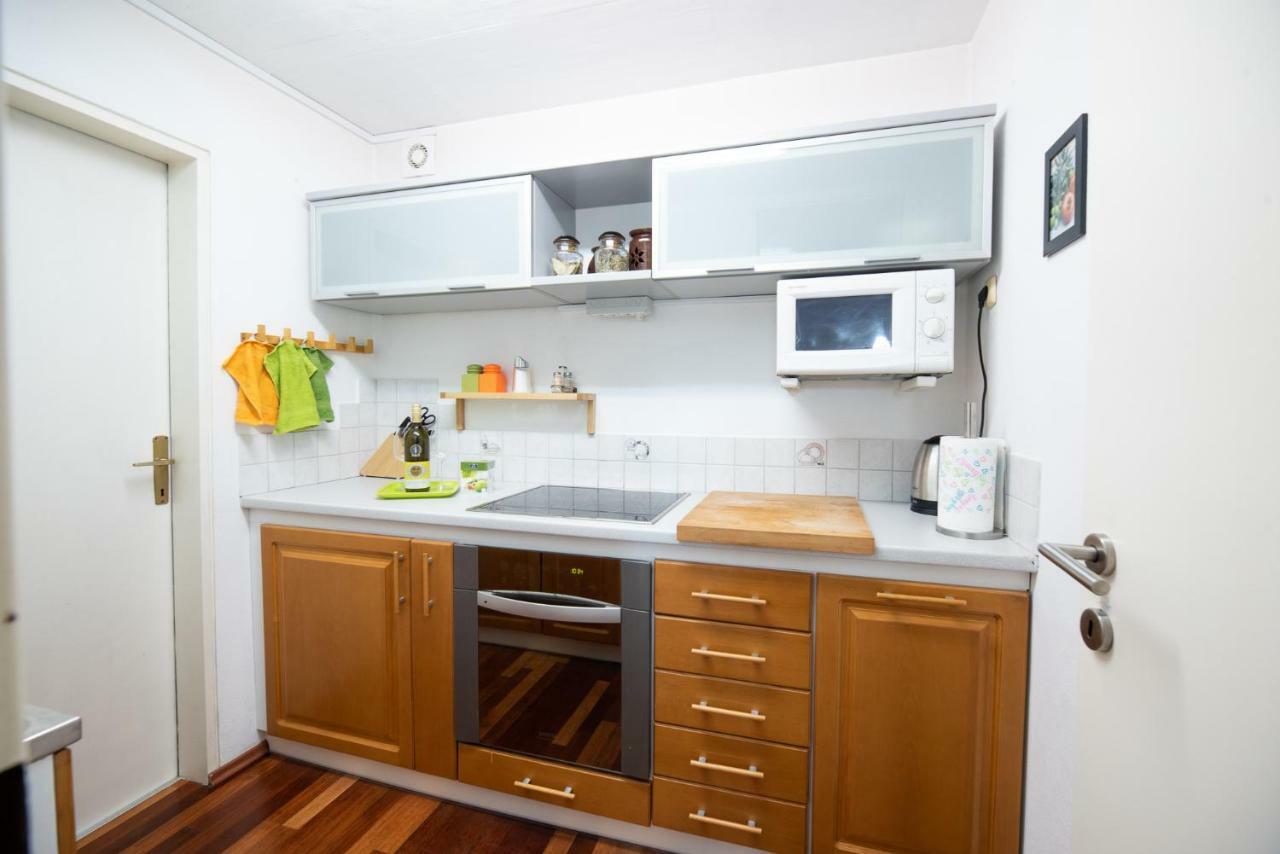Mateja House - Apartments In Zirovnica Rodine Dış mekan fotoğraf
